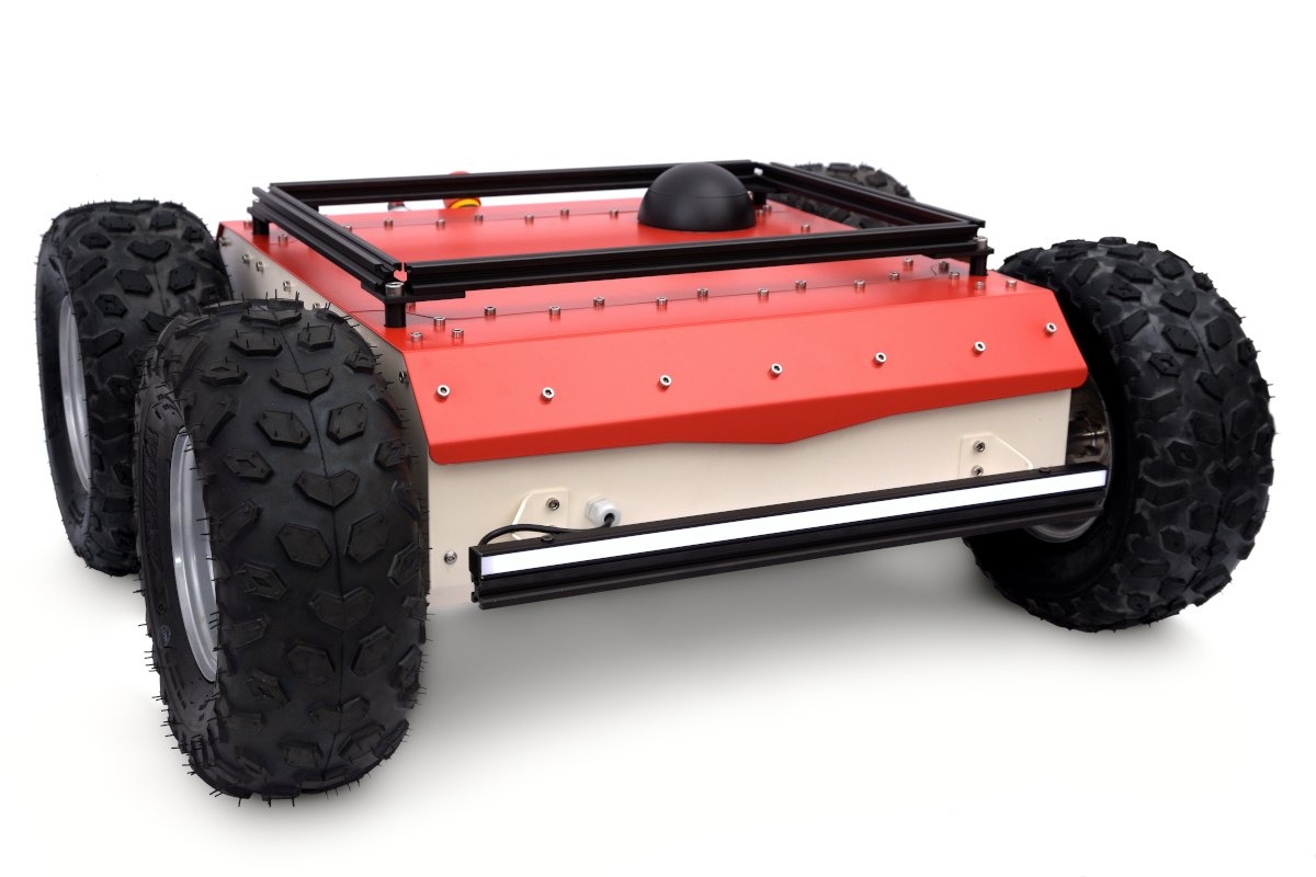 new Husarion Panther robot — image 4