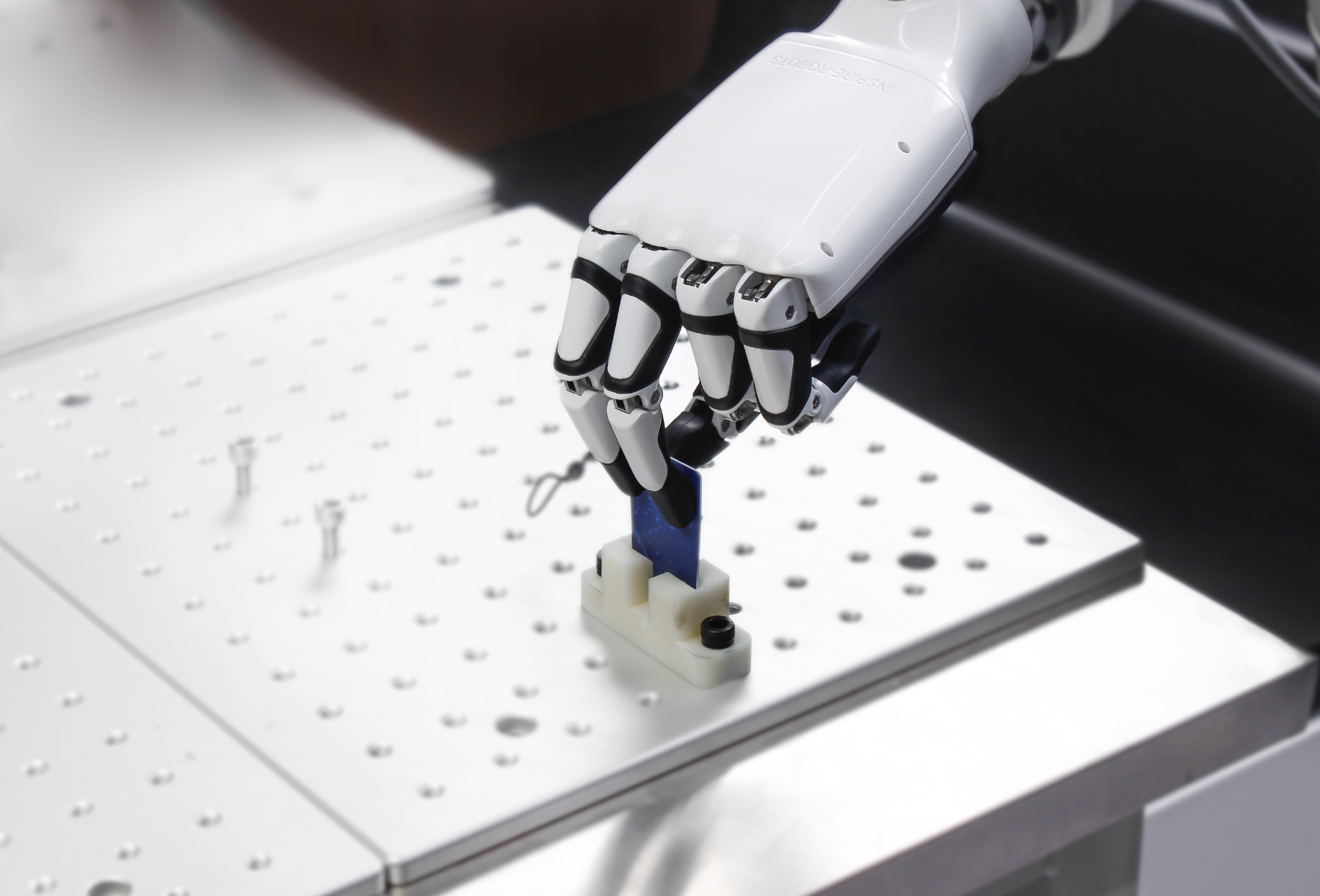 new Inspire Robots RH56BFX robot — image 12